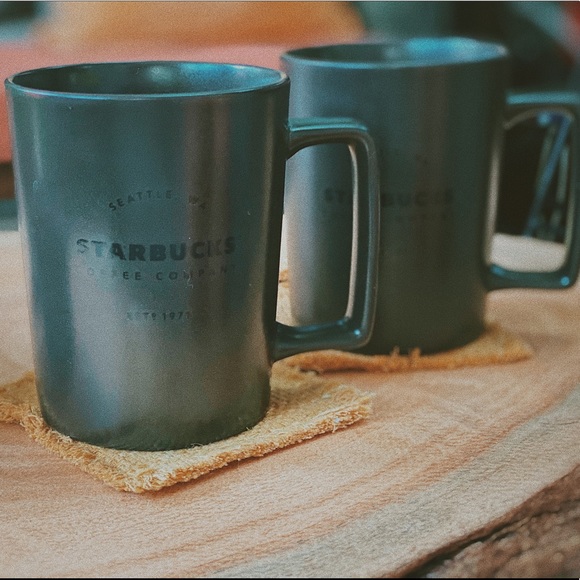 Starbucks mugs black set of 2 - Picture 4 of 5